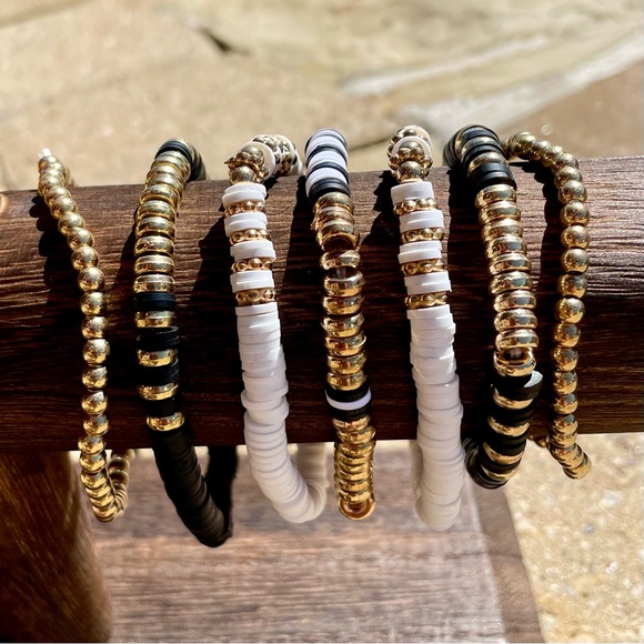 BLING : Black, White and Gold Friendship Bracelets - Picture 3 of 4